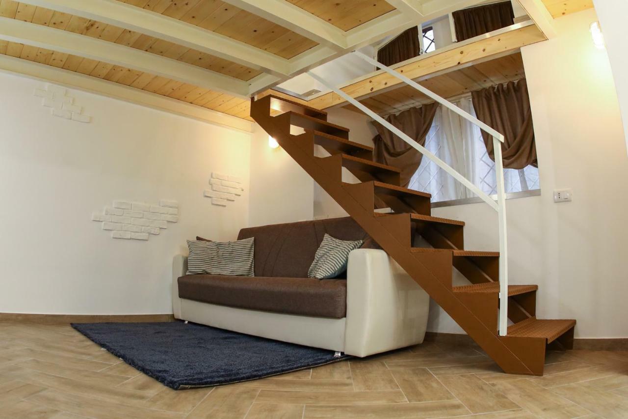 La Maisonette At Duomo Apartment Napoli Ngoại thất bức ảnh